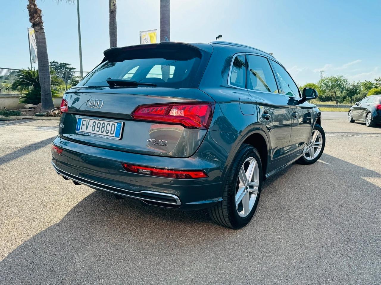 Audi Q5 40 TDI quattro S-tronic S-line Plus Virtual/Matrix