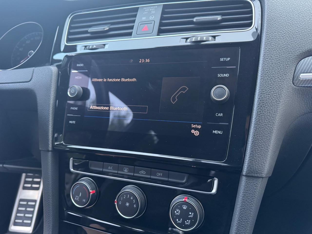 Vw Golf 2.0 TDI - R.LINE - FARI LED - 2019