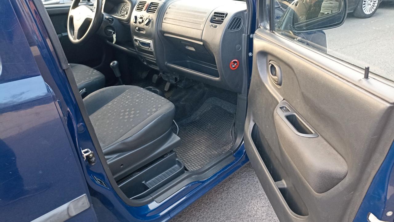 Opel Agila 1.0 12V Enjoy