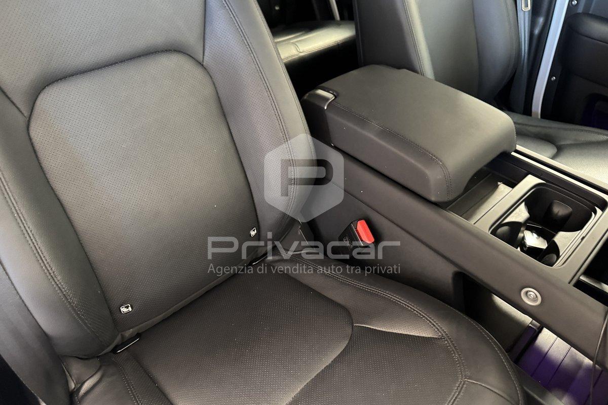 LAND ROVER Defender 110 3.0D I6 200 CV AWD Auto SE