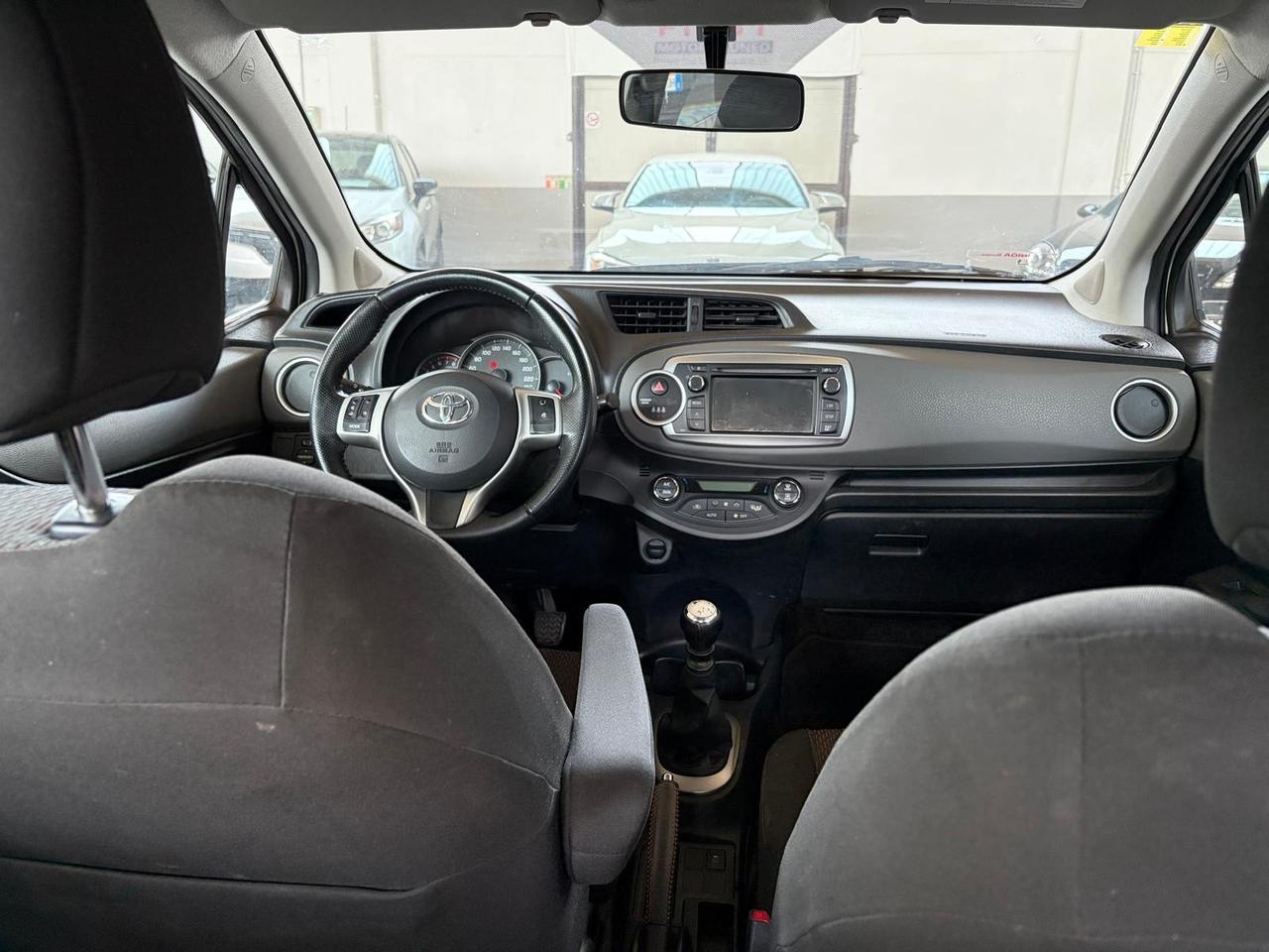 Toyota Yaris 1.3 5 porte Lounge