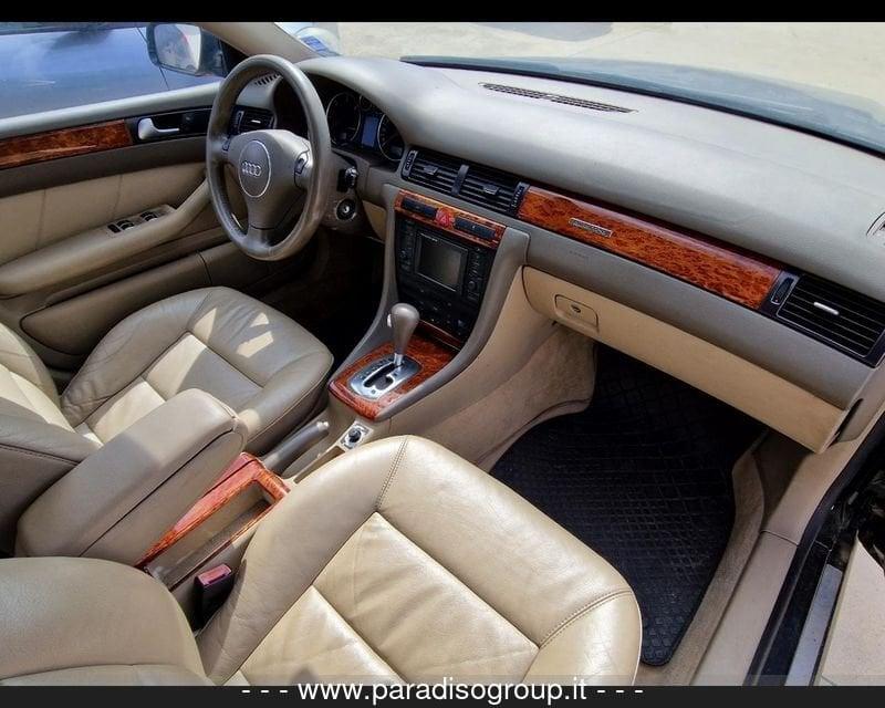 Audi A6 2ª serie 2.5 V6 TDI/180 CV cat quattro