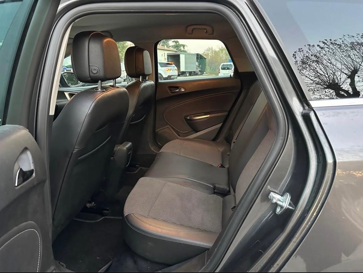 Opel Astra 1.7 CDTI 125CV Sports Tourer Cosmo