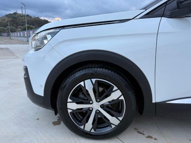 PEUGEOT 3008 BlueHDi PARI AL NUOVO/GARANZIA