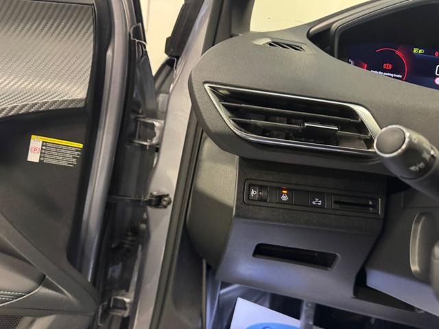 PEUGEOT 3008 PureTech Turbo 130CV Allure NAVI+RETR.