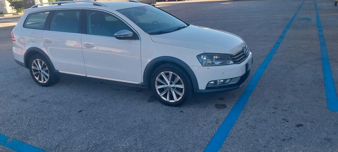 Volkswagen Passat Alltrack 2.0 TDI 4motion BlueMotion Technology