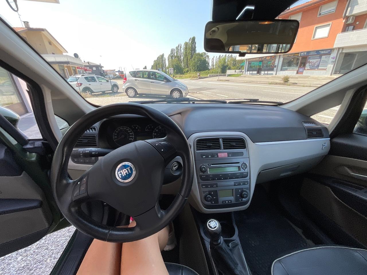 Grande Punto 1.9 MJT 120 CV 5 porte Emotion