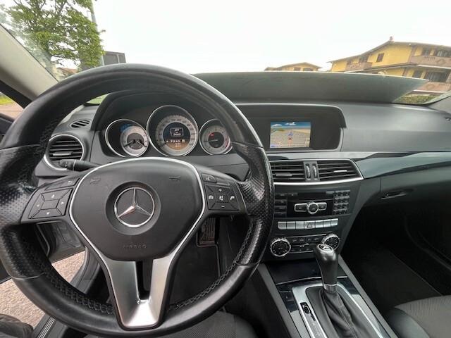Mercedes-benz C 220 CDI BlueEFFICIENCY Coupé Executive