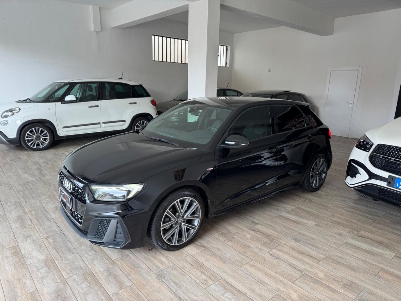 Audi A1 SPB 30 TFSI S tronic Identity Black