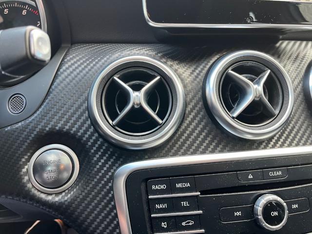 MERCEDES-BENZ A 250 Automatic Premium