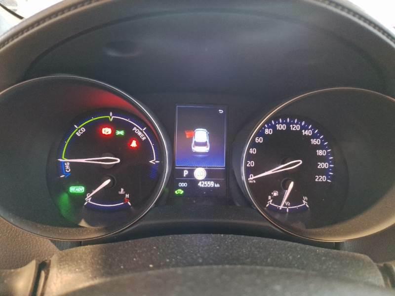 TOYOTA C-HR 1.8H 98CV E-CVT Business