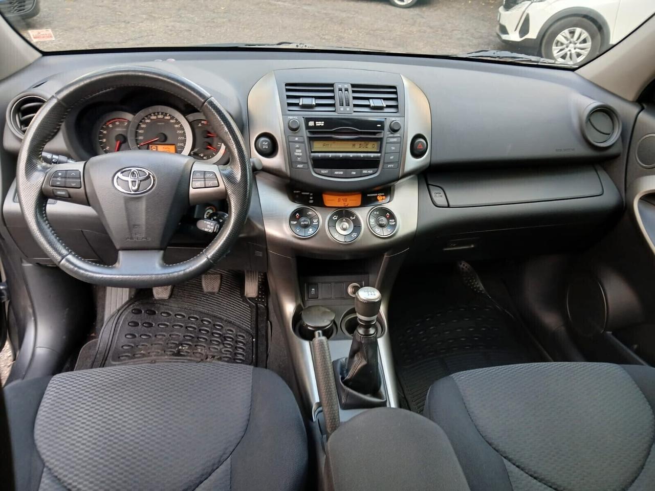 Toyota RAV 4 RAV4 Crossover 2.2 D-4D 150 CV DPF Sol