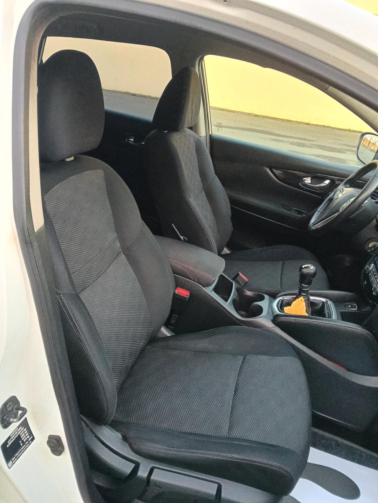 Nissan Qashqai 1.5 dCi Acenta