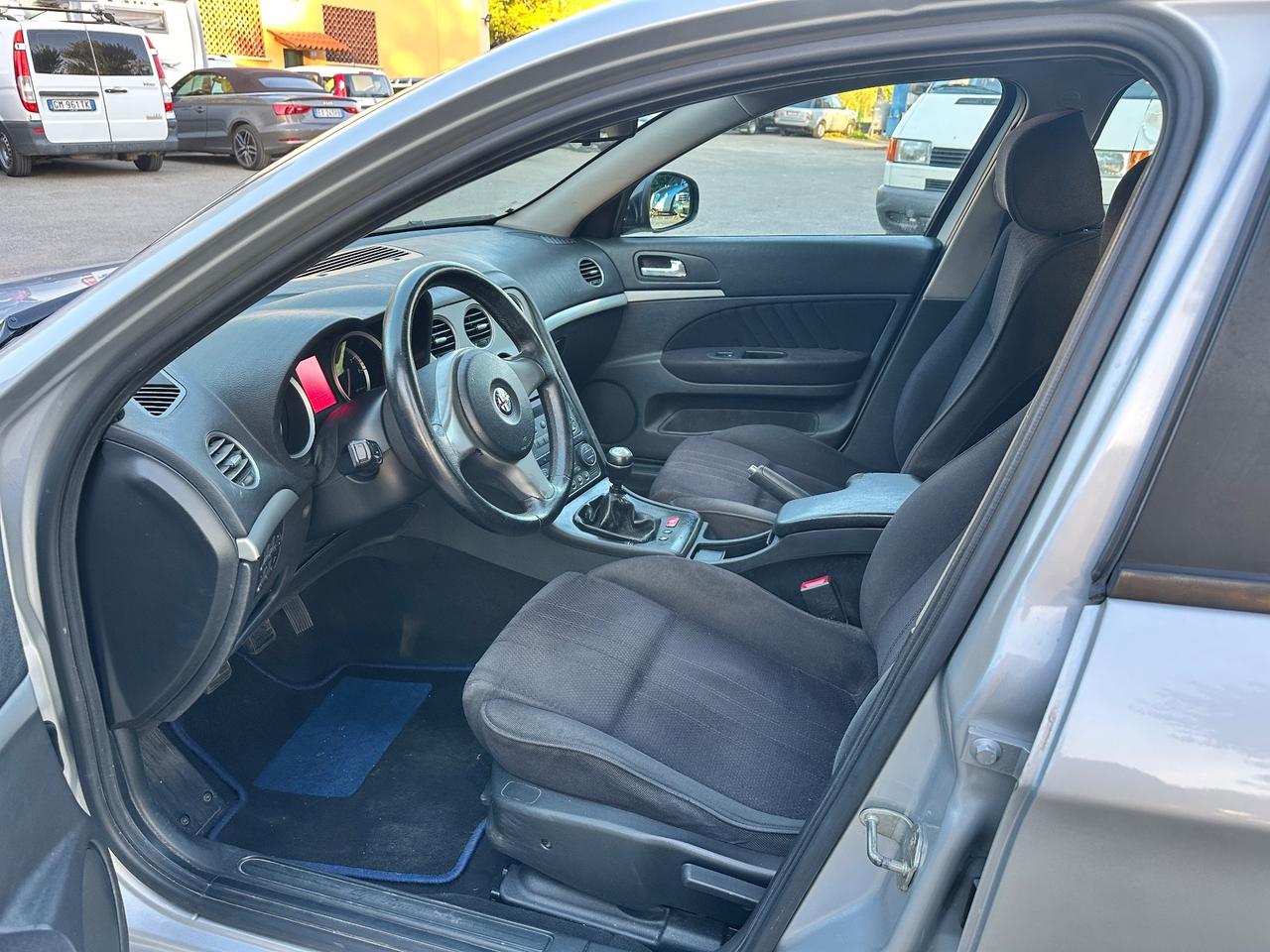 Alfa Romeo 159 1.9 JTS 16V Distinctive solo 130 mila km