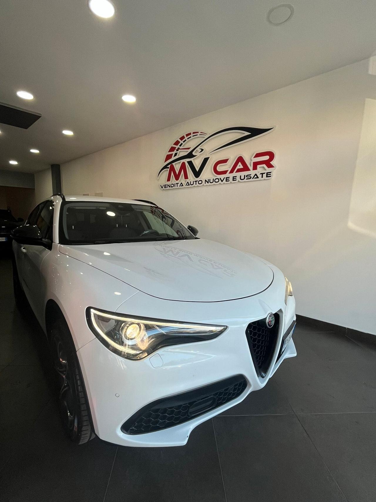 Alfa Romeo Stelvio 2.2 Turbodiesel 210 CV AT8 Q4 Super