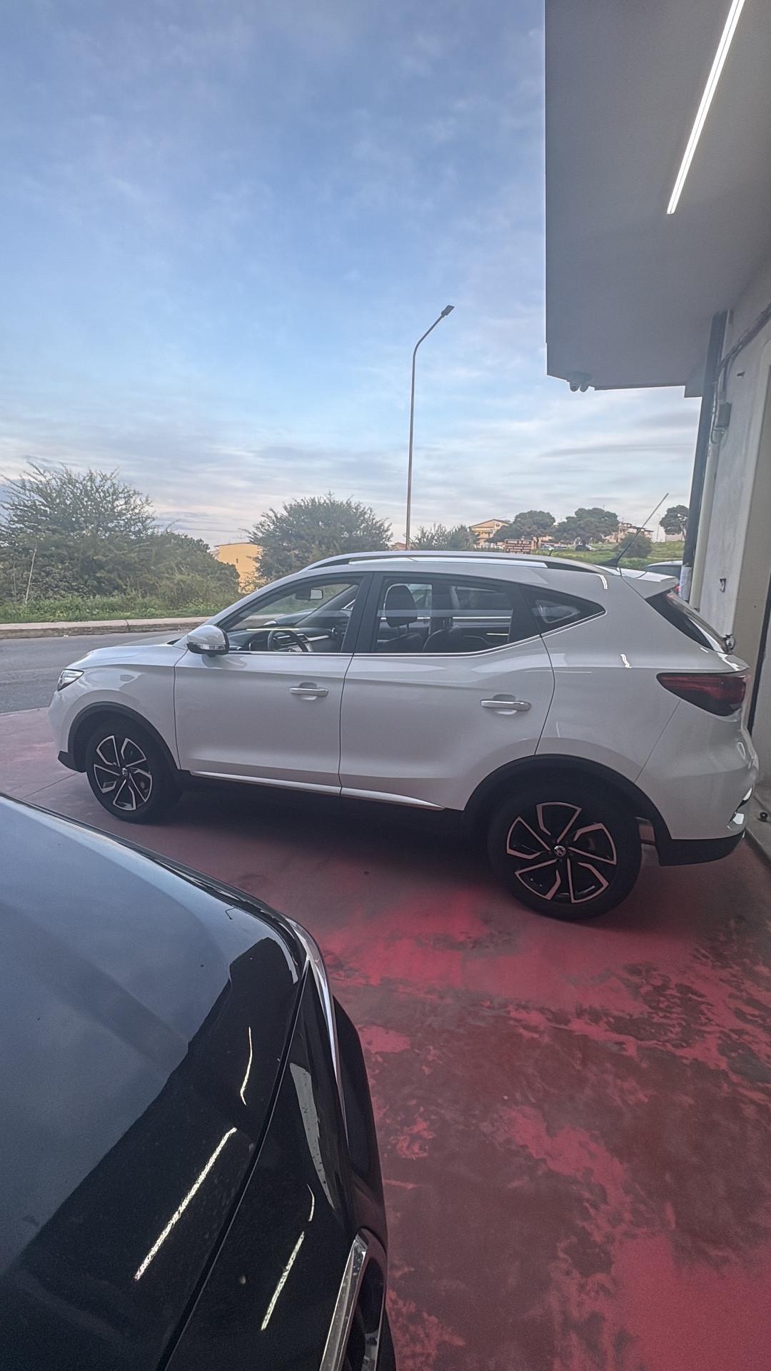 Mg ZS 1.5 VTi-tech Luxury