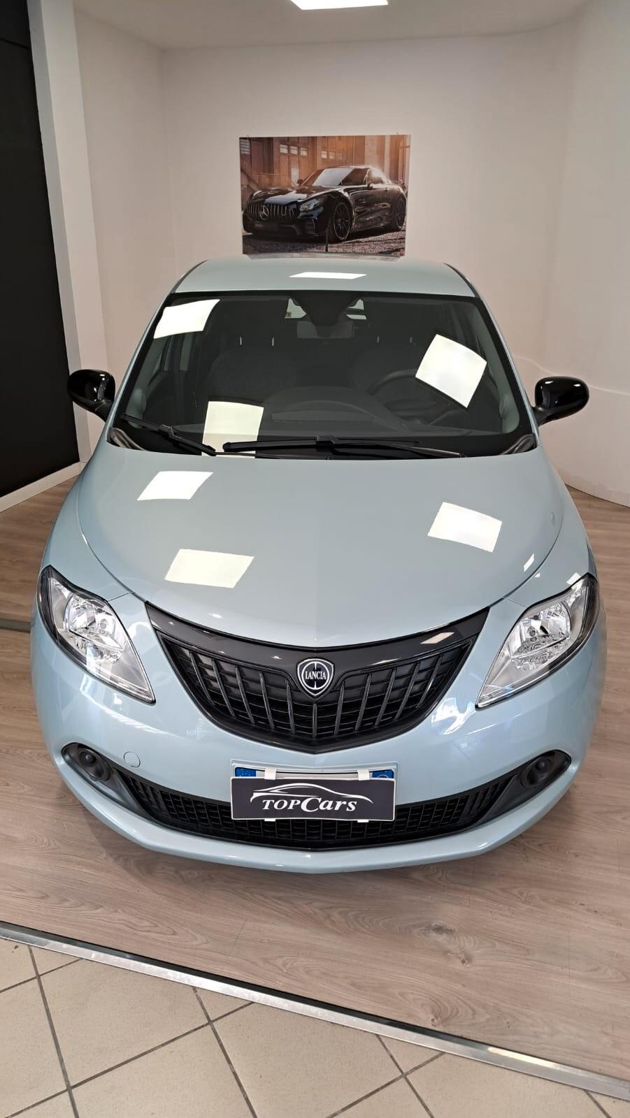 Lancia Ypsilon 1.0 FireFly 5 porte S&S Hybrid Platino