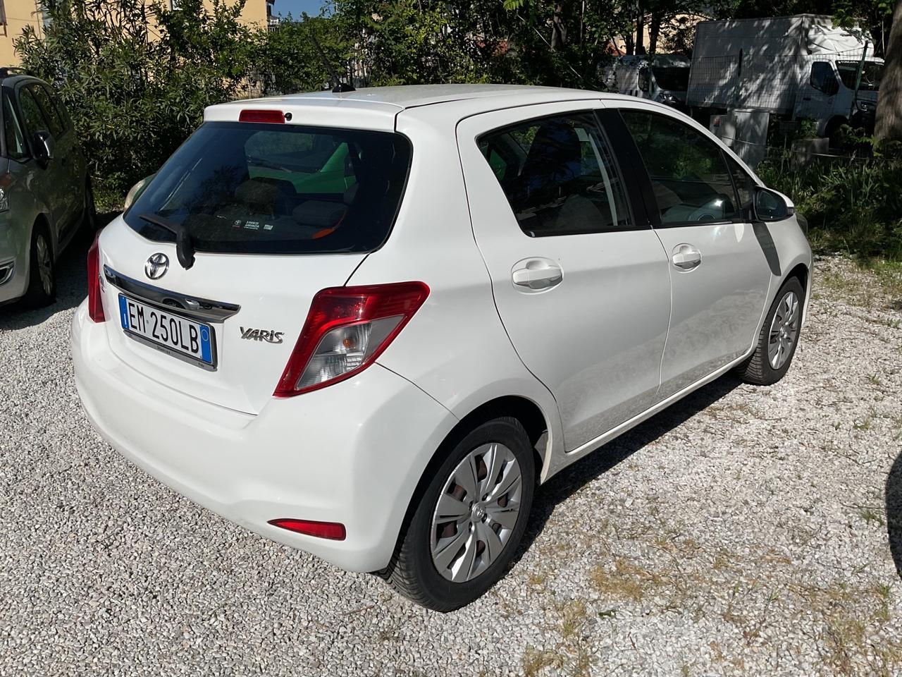 Toyota Yaris 1.3 5 porte Active