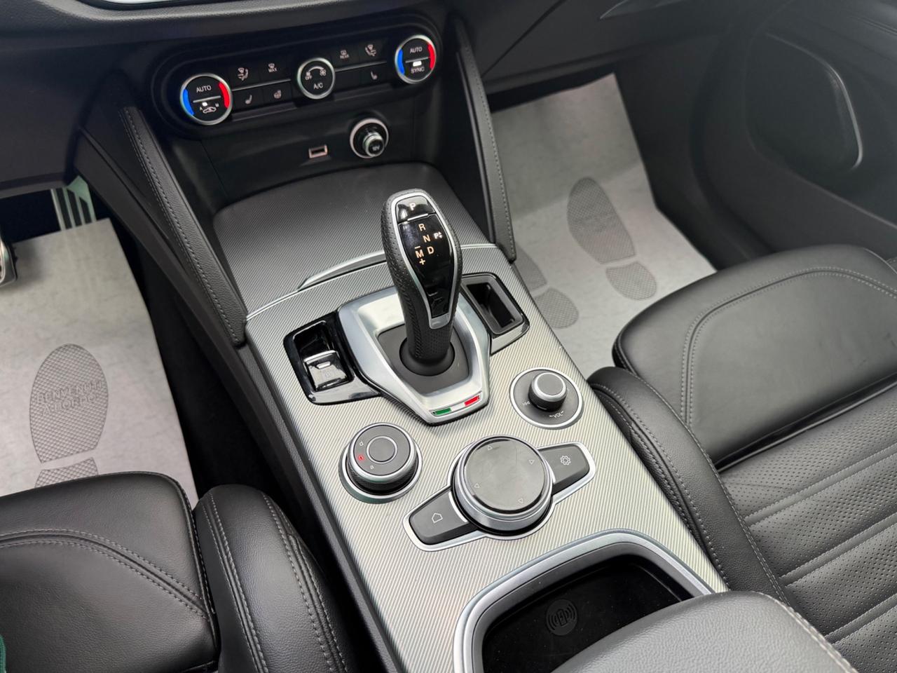 Alfa Romeo Stelvio 2.2 Turbodiesel 210 CV AT8 Q4 Veloce