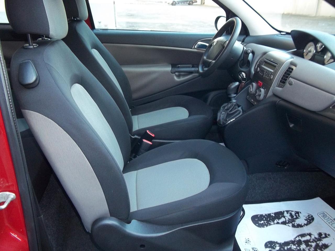 Lancia Ypsilon Oro 1.2 16v Uniproprietario 90.000km Euro 4