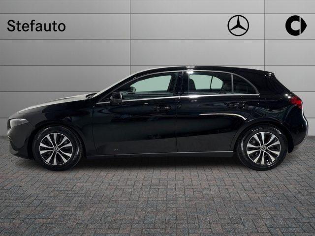 MERCEDES-BENZ A 180 d Automatic Advanced