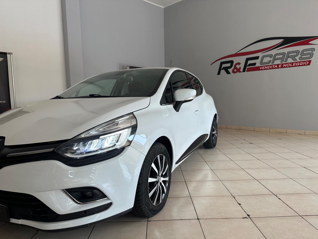 Renault Clio TCe 12V 90CV Start&Stop 5 porte Energy Intens