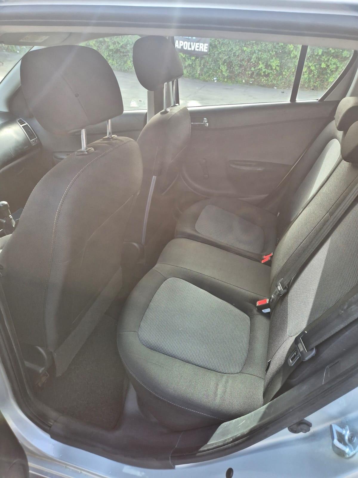 Hyundai i20 1.2 5p. BlueDrive GPL Sound Edition