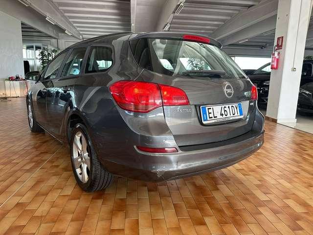 Opel Astra Sports Tourer (Sw) 1.7 cdti 110cv