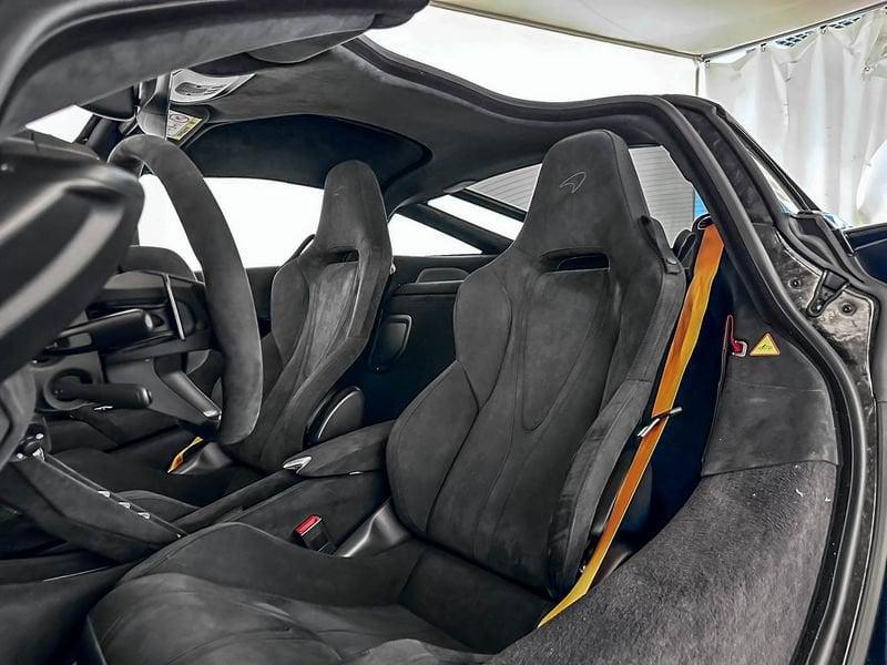 McLaren 750S 4.0 V8 Coupe MY27 - McLaren Milano