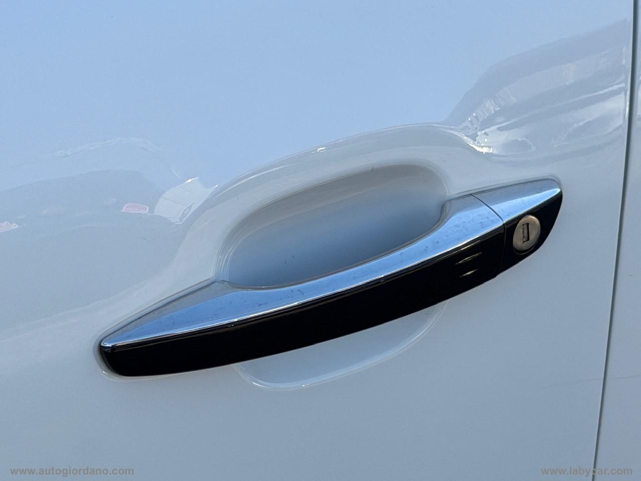 CITROEN C3 PureTech 83 S&S Shine VETRI OSCURATI - RETRO CAMERA - CLIMA AUTOMATICO