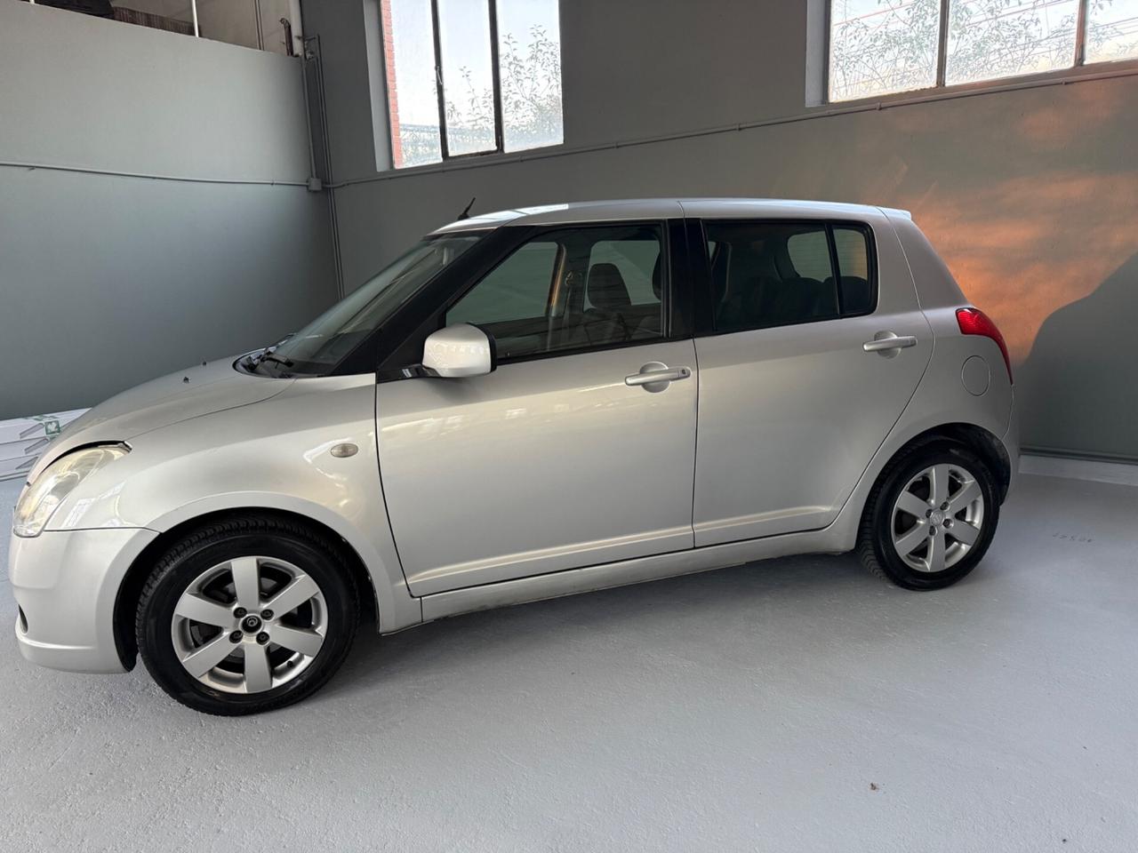 Suzuki Swift 1.3 GPL 5p. GL Safety Pack
