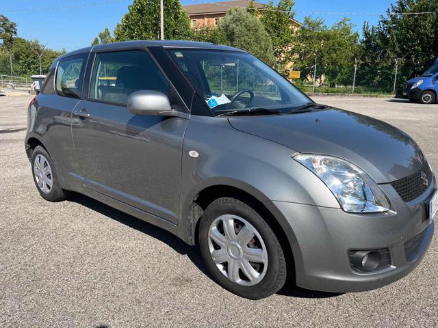 SUZUKI Swift 1.3 benzina/GPL Bellissima Pronta per Consegna