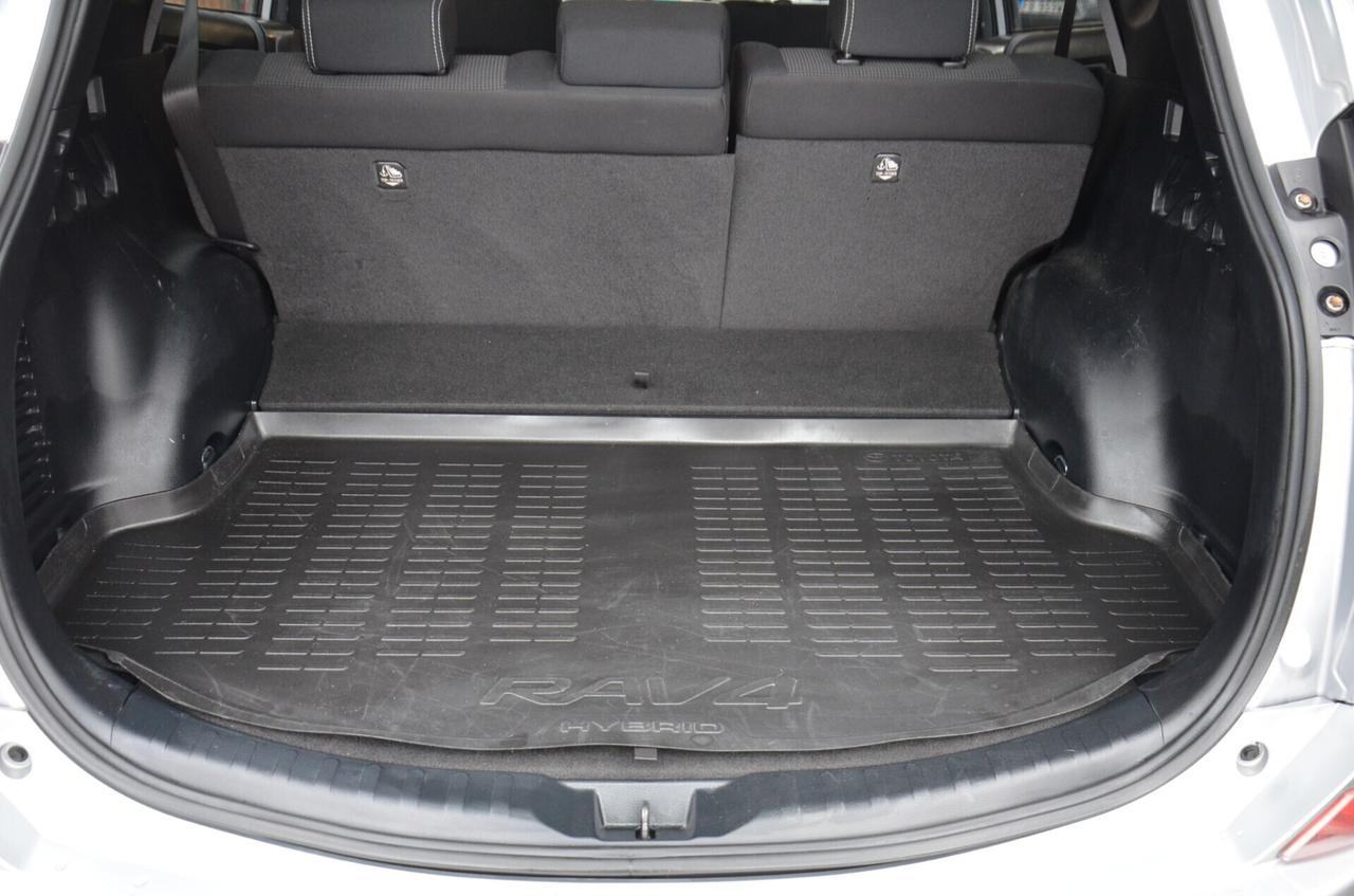 Toyota RAV 4 2.5 Hybrid 2WD Style