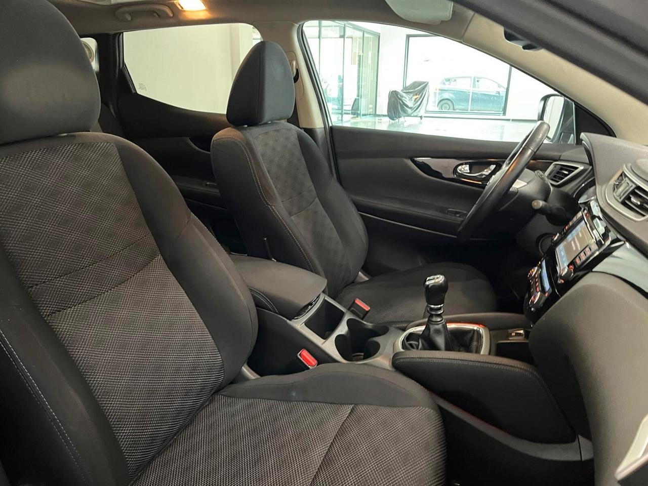 Nissan Qashqai 1.5 dCi Visia