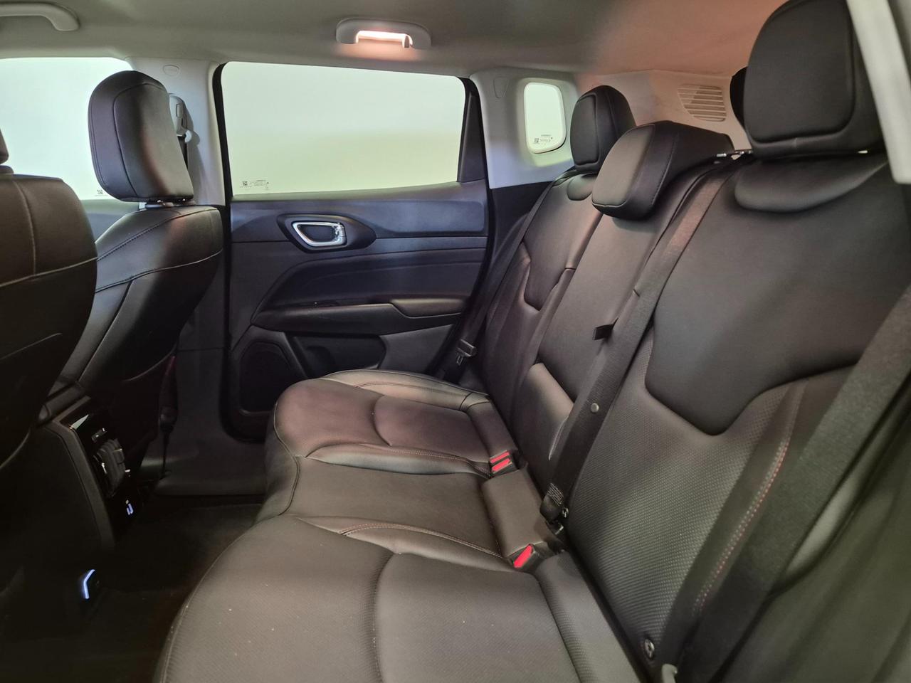 Jeep Compass 1.3 turbo t4 phev Trailhawk 4xe auto