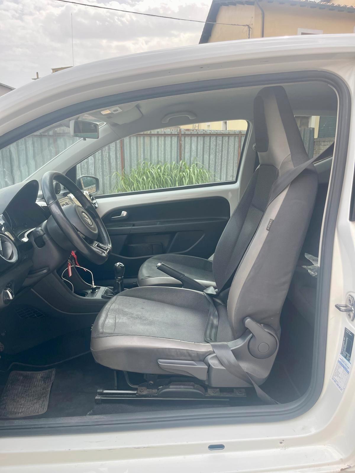 Volkswagen up! 1.0 75 CV 3p. move