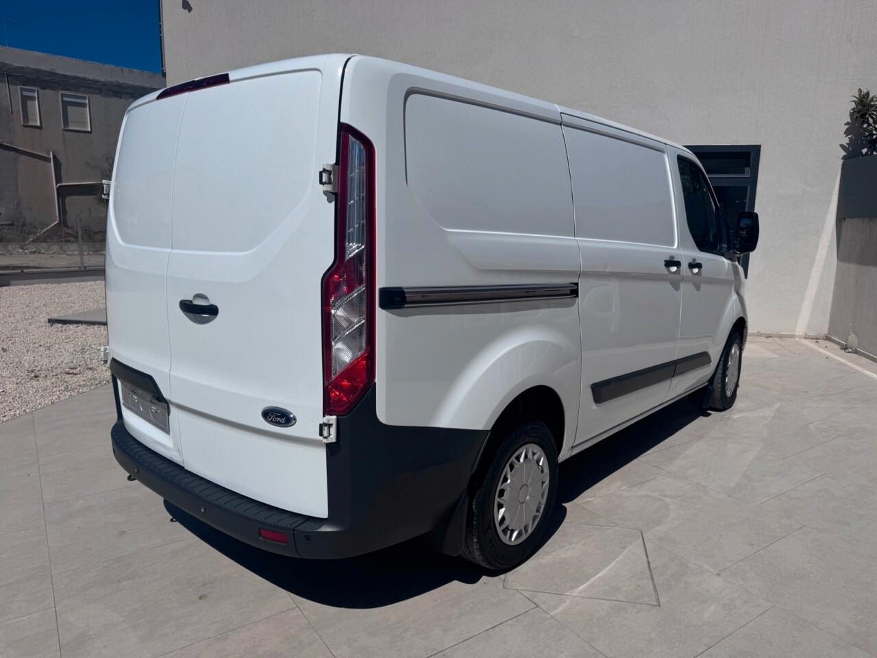 Ford Transit 2.0 TDCi 130Cv anno 2017