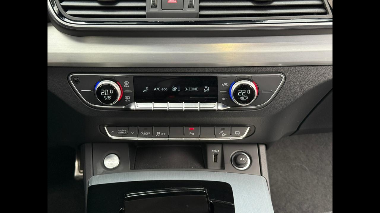 AUDI Q5 I Sportback 2021 - Q5 Sportback 40 2.0 tdi mhev 12V S line quattro s-tronic