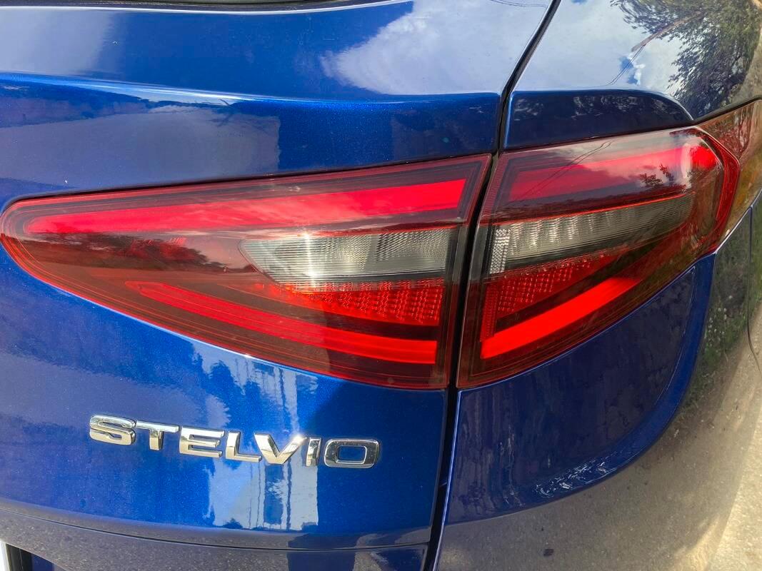 Alfa Romeo Stelvio 2.2 t Business Q4 190cv auto