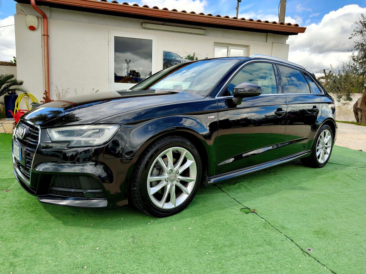 Audi A3 SPB 1.6 TDI S tronic Line - 2017