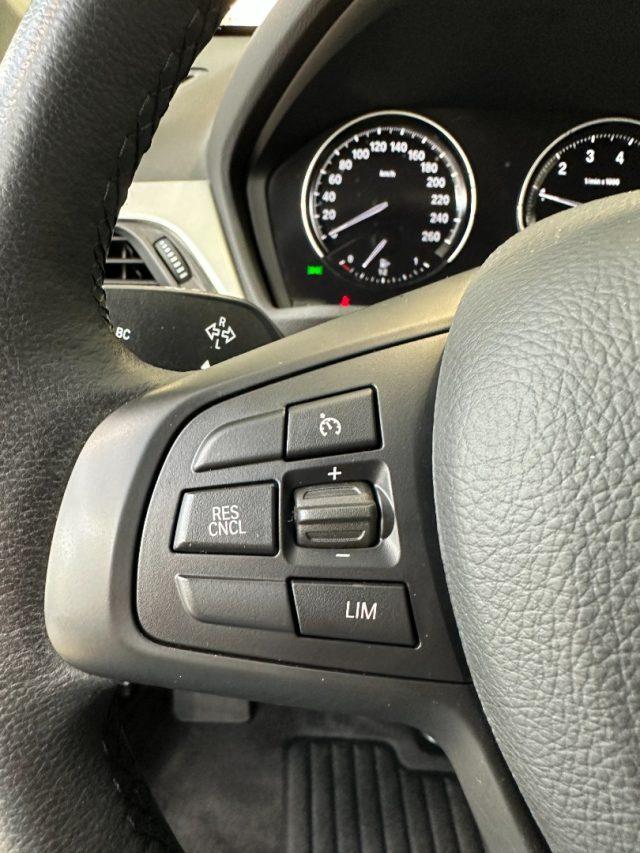 BMW X1 sDrive18i Advantage Automatica