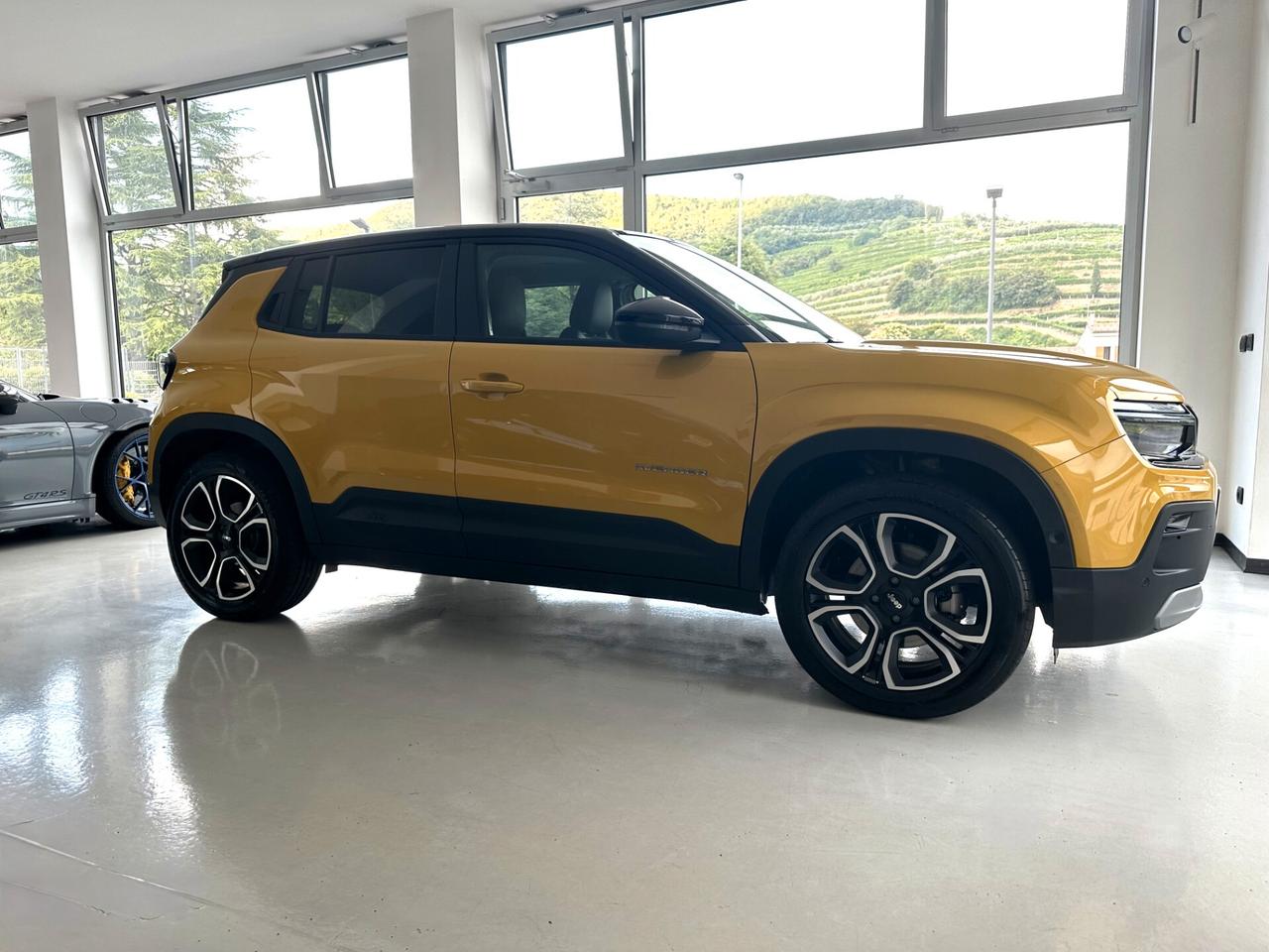 Jeep Avenger BEV Summit