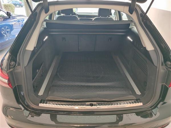 Audi A6 Avant 40 2.0 TDI S tronic - MATRIX - FULL LED - PELLE