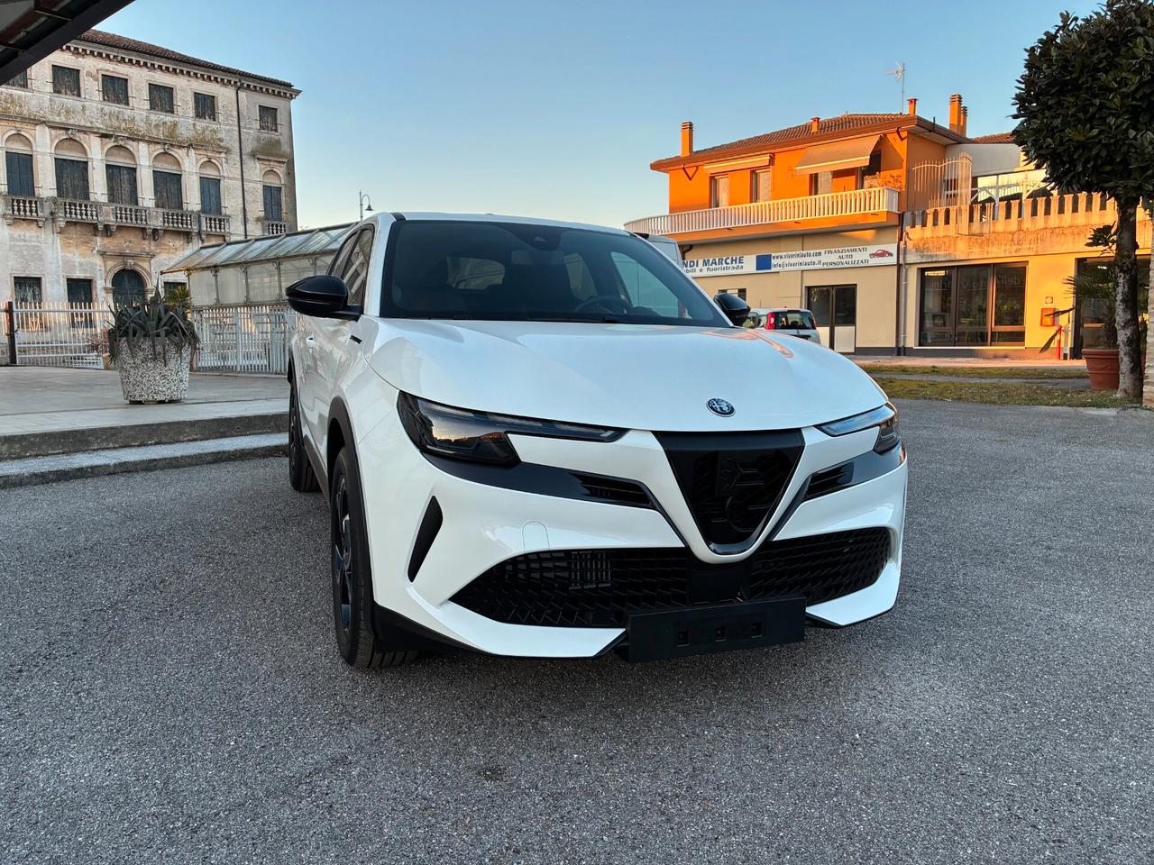 Alfa Romeo Junior 1.2 145 CV Hybrid eDCT6 Speciale