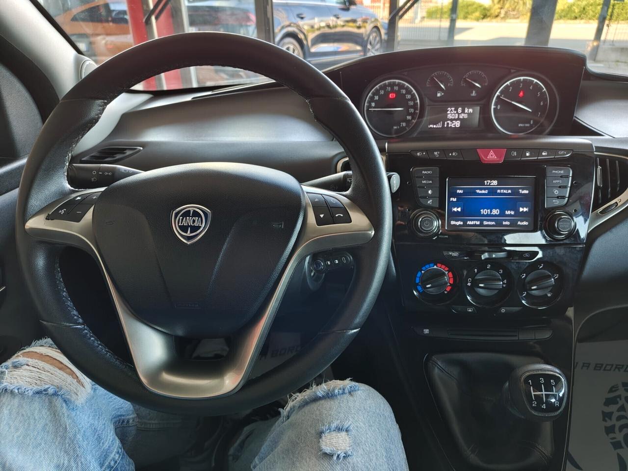 Lancia Ypsilon 1.2 69 CV 5 porte GAS (GPL)