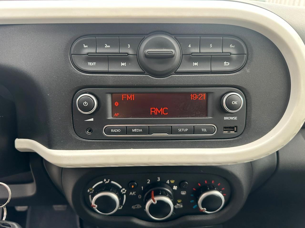 Renault Twingo SCe 73 CV Intens