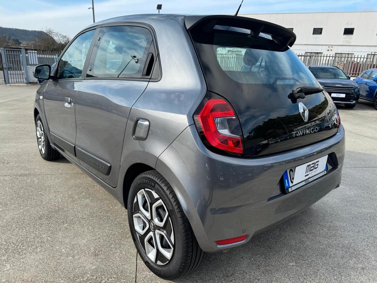 Renault Twingo SCe 65 CV Urban Night