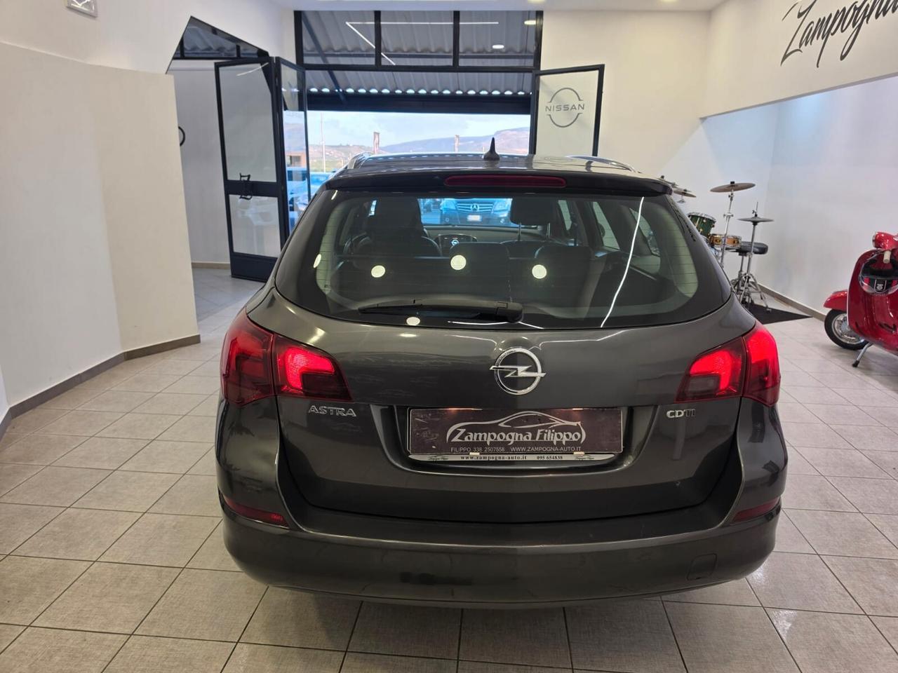 Opel Astra 1.7 CDTI 125CV Sports Tourer Cosmo