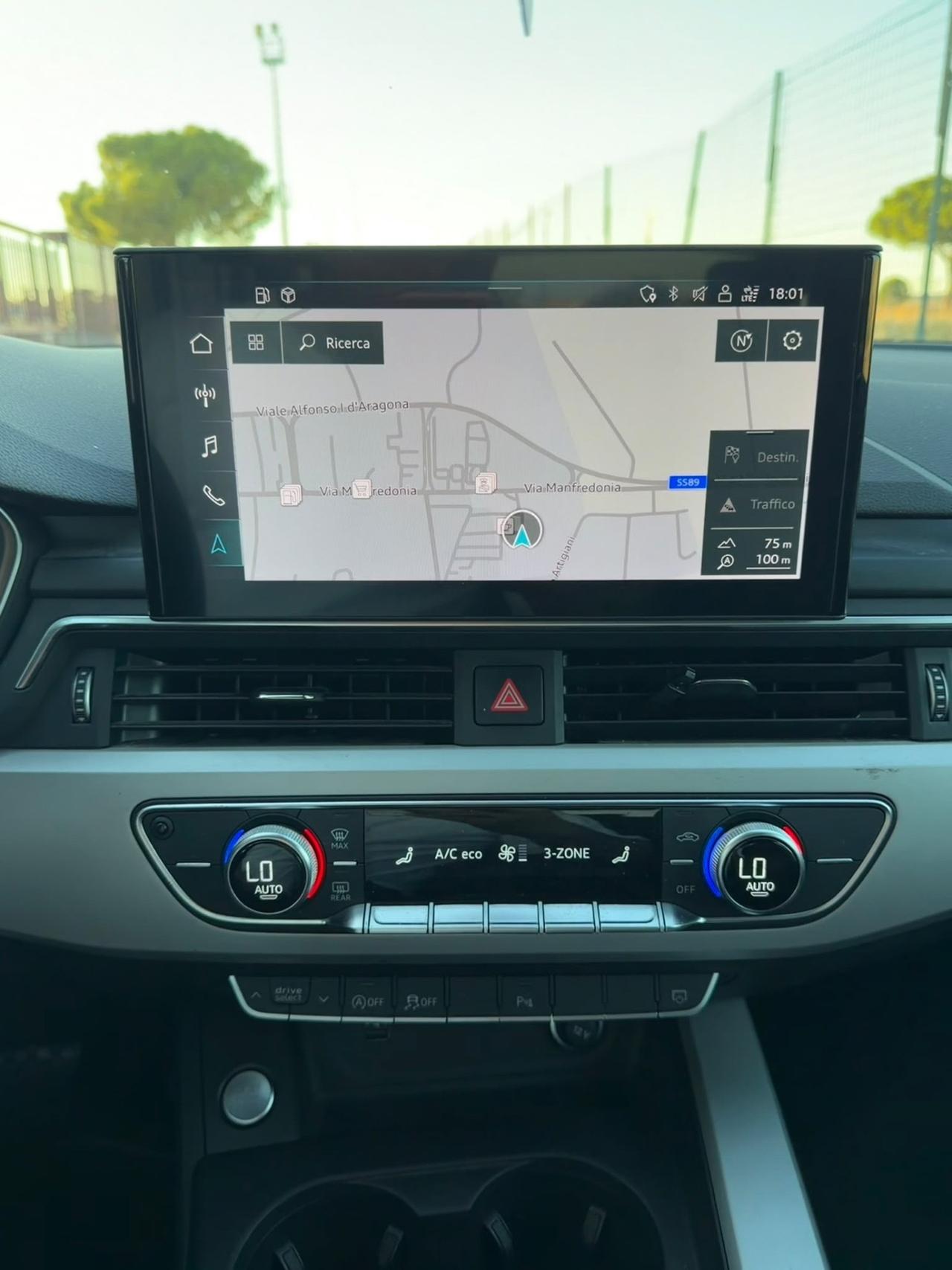 Audi A4 40 TDI S tronic Business