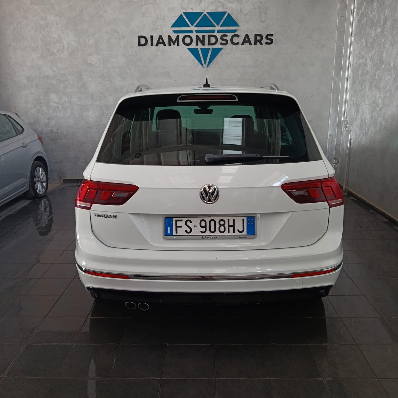 Volkswagen TIGUAN 2.0 TDI R-LINE